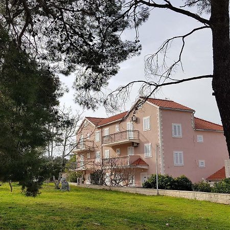Ruzica Apartments Mirce Eksteriør bilde