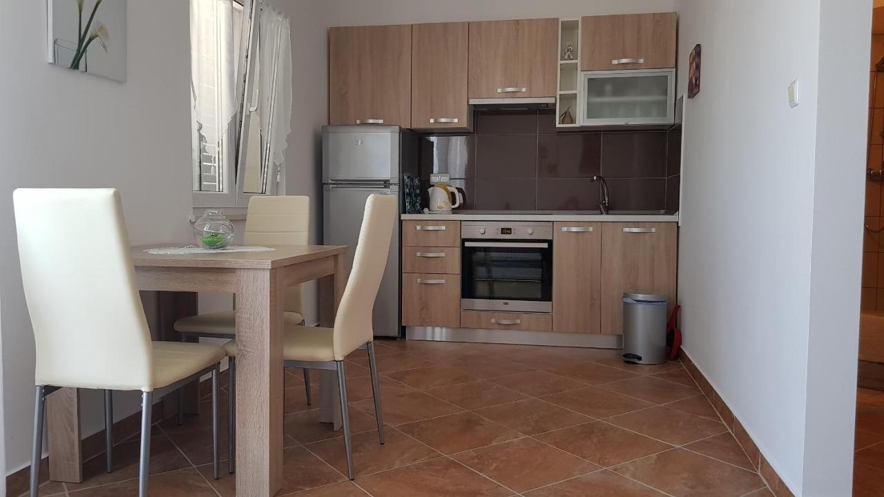Ruzica Apartments Mirce Eksteriør bilde