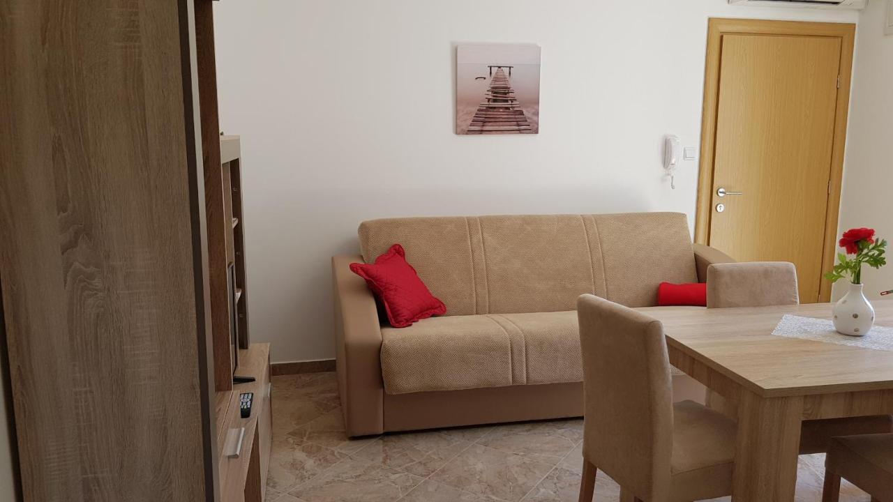 Ruzica Apartments Mirce Eksteriør bilde
