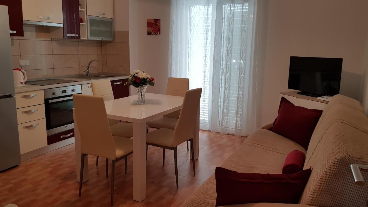 Ruzica Apartments Mirce Eksteriør bilde