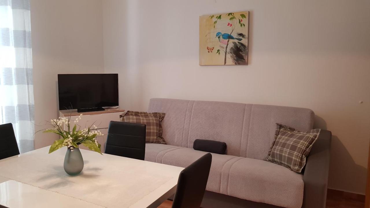 Ruzica Apartments Mirce Eksteriør bilde