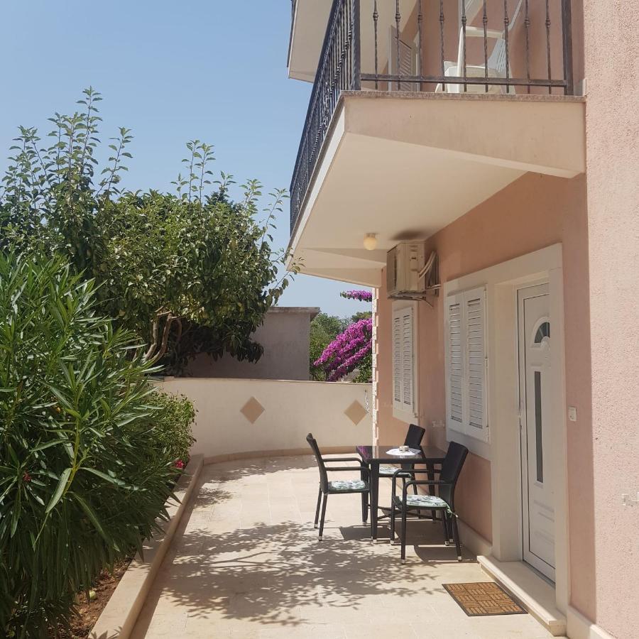 Ruzica Apartments Mirce Eksteriør bilde
